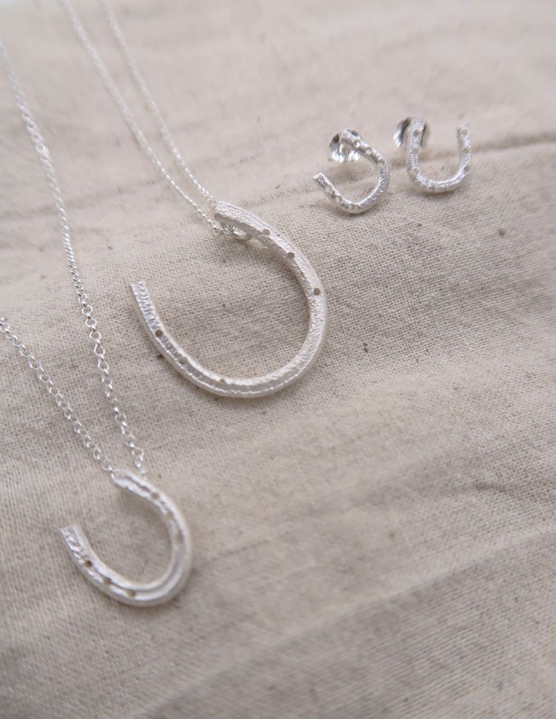Large Horse Shoe Pendant