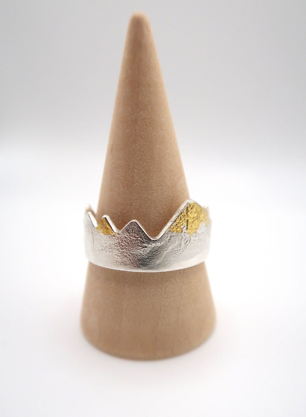 Mountains Ring