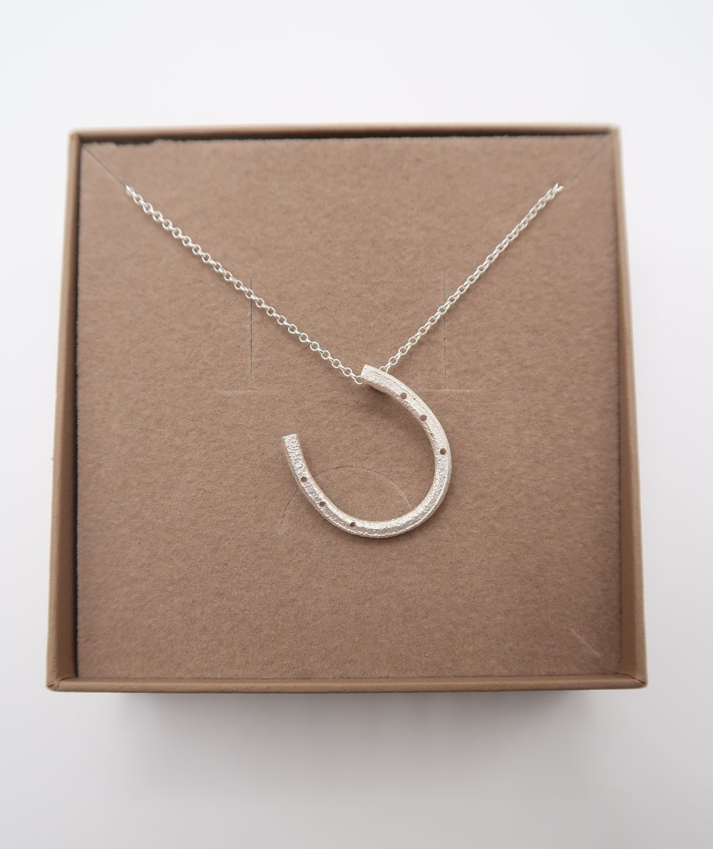 Large Horse Shoe Pendant