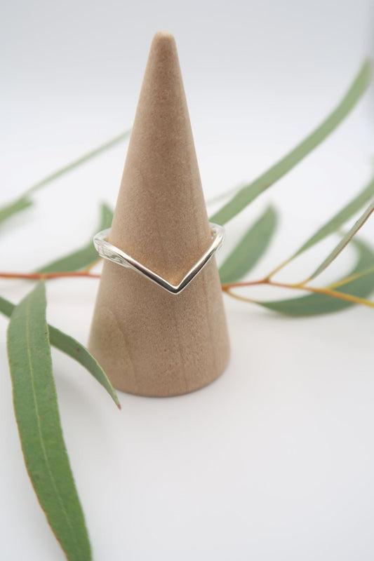 wishbone ring